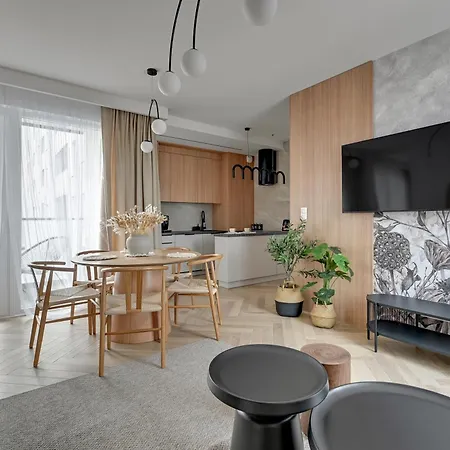 Apartment Horizon Sauna & Jacuzzi & Parking 2 By Grand *