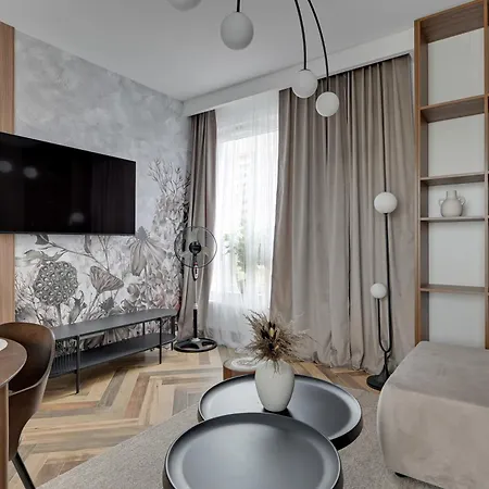 Horizon Sauna & Jacuzzi & Parking 2 By Grand * Gdańsk